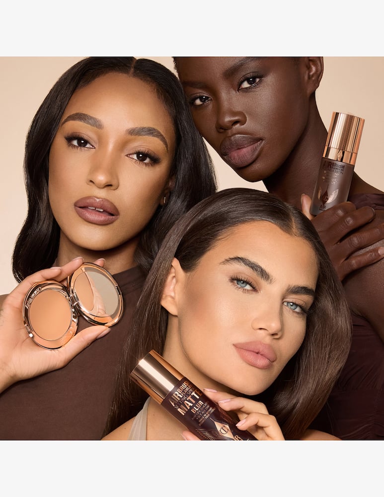 Charlotte Tilbury Airbrush Flawless Setting Spray Matte - picture 4 Charlotte Tilbury Airbrush Flawless Setting Spray Matte - picture 4