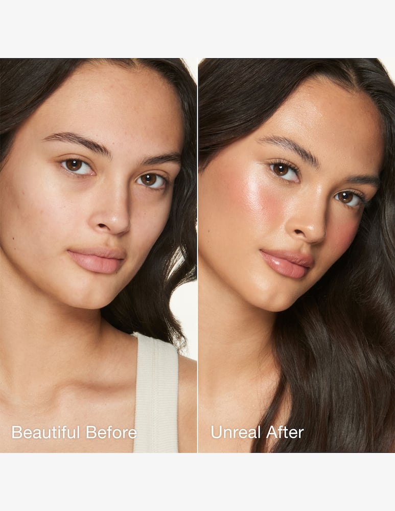 Charlotte Tilbury Cofanetto Unreal Blush + Glow Mini Trio - immagine 3 Charlotte Tilbury Cofanetto Unreal Blush + Glow Mini Trio - immagine 3