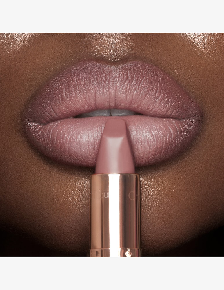 Charlotte Tilbury Cofanetto Pillow Talk Icons On The Go - immagine 2 Charlotte Tilbury Cofanetto Pillow Talk Icons On The Go - immagine 2