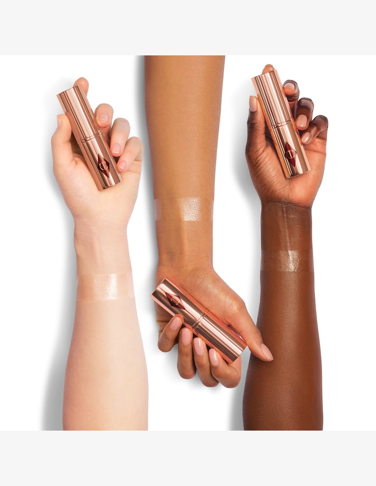 Charlotte Tilbury Unreal Highlighter Glazed Goddess - immagine 4 Charlotte Tilbury Unreal Highlighter Glazed Goddess - immagine 4