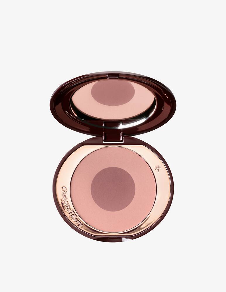 Charlotte Tilbury Cheek to Chic Blush - immagine 1 Charlotte Tilbury Cheek to Chic Blush - immagine 1
