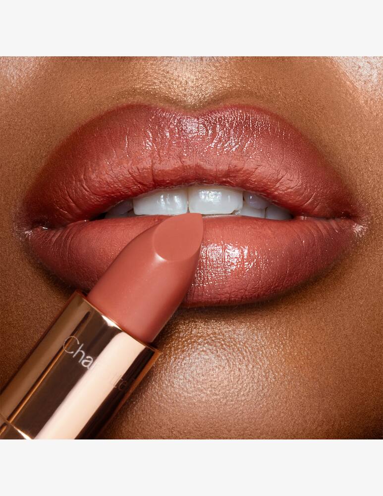 rinascente Charlotte Tilbury K.I.S.S.I.N.G.