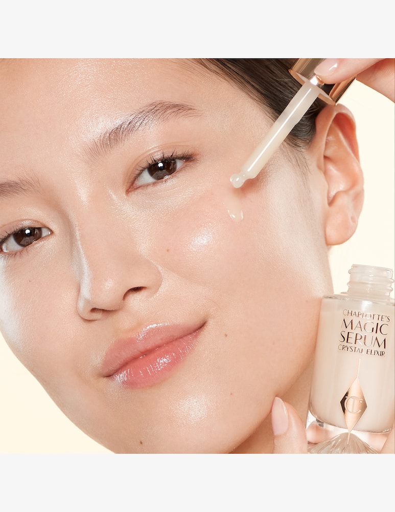 Charlotte Tilbury Charlotte's Magic Serum Crystal Elixir - immagine 4 Charlotte Tilbury Charlotte's Magic Serum Crystal Elixir - immagine 4