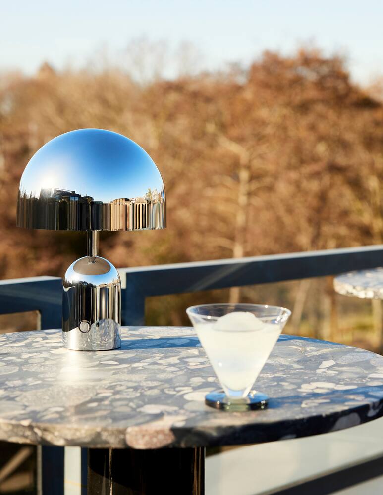 Tom Dixon Bell Portable Lamp Led - immagine 4 Tom Dixon Bell Portable Lamp Led - immagine 4