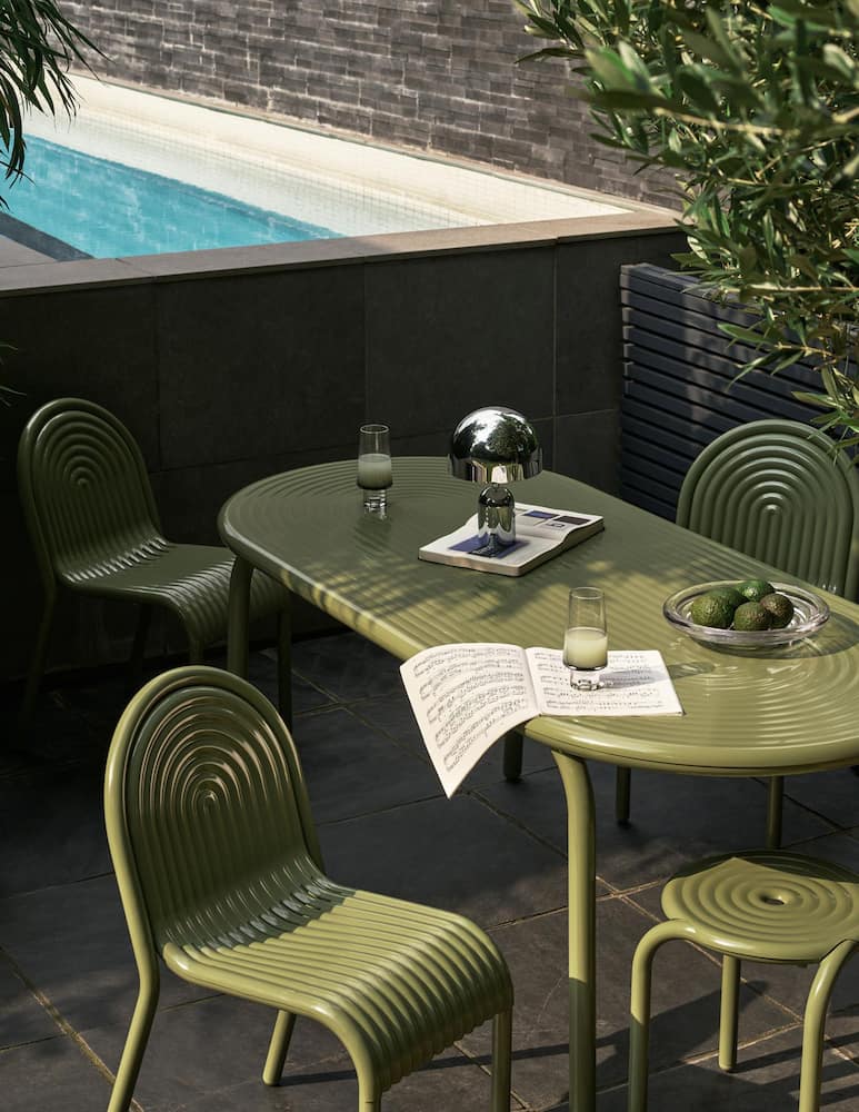 Tom Dixon Groove Tavolo per Esterno - immagine 5 Tom Dixon Groove Tavolo per Esterno - immagine 5