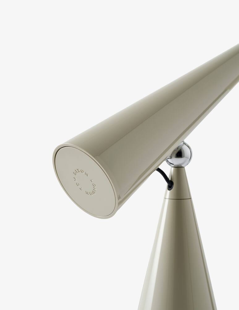 rinascente Tom Dixon Pose Task Light Led Table Lamp