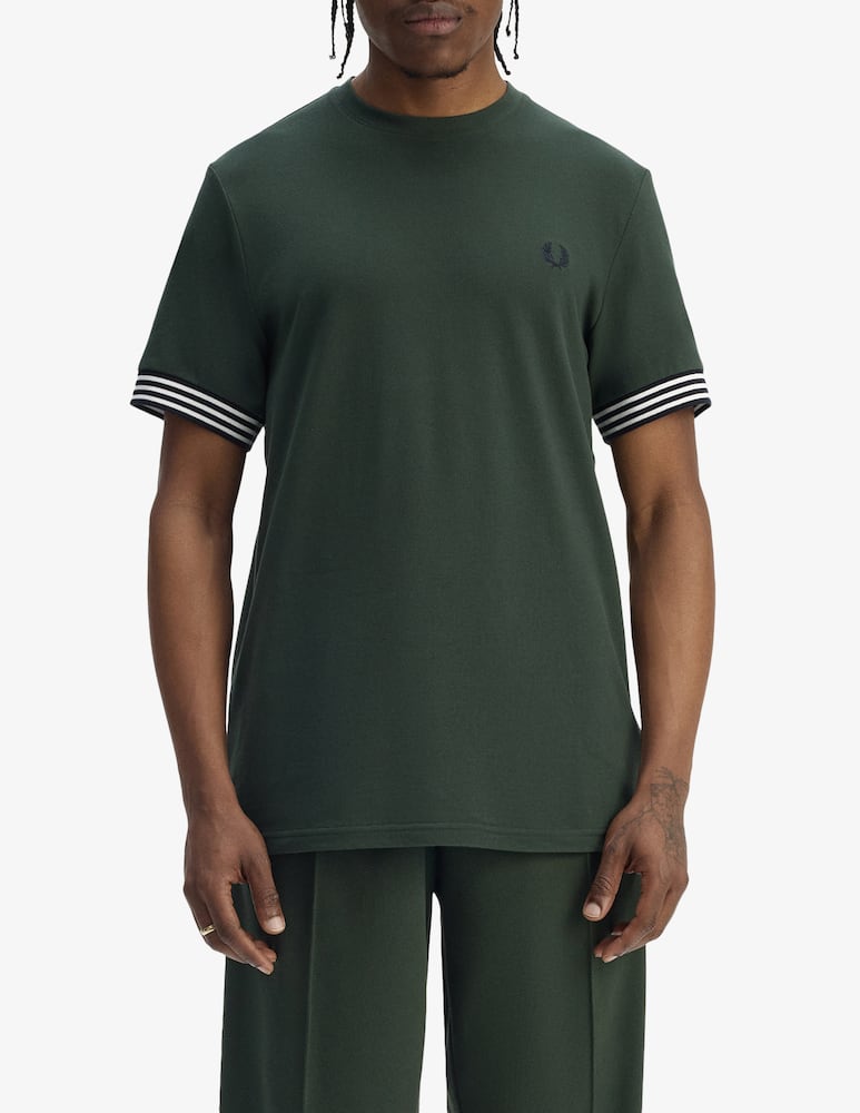 Fred Perry Striped cuff t-shirt - picture 1 Fred Perry Striped cuff t-shirt - picture 1