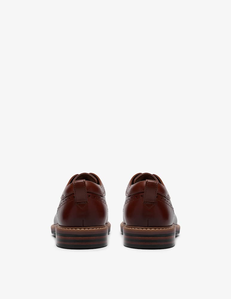 rinascente Clarks Leather brogue derby shoes