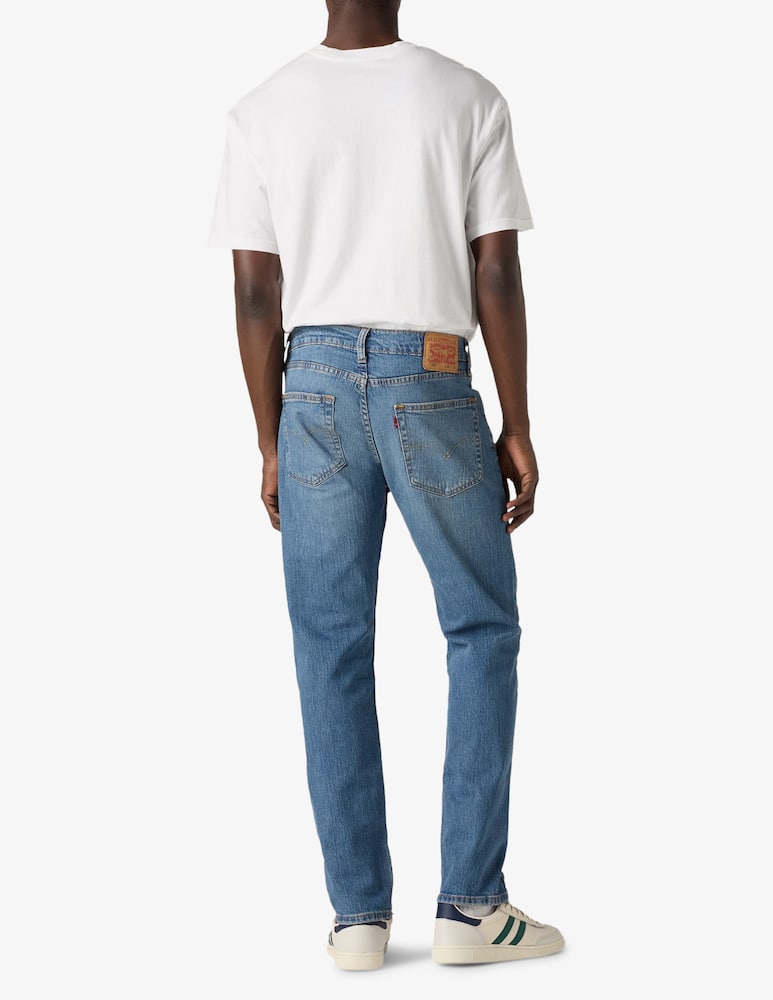 Levi's Jeans 502 tapered medio chiaro - immagine 3 Levi's Jeans 502 tapered medio chiaro - immagine 3