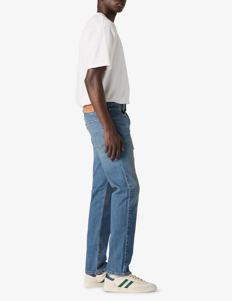 Levi's Jeans 502 tapered medio chiaro - immagine 4 Levi's Jeans 502 tapered medio chiaro - immagine 4