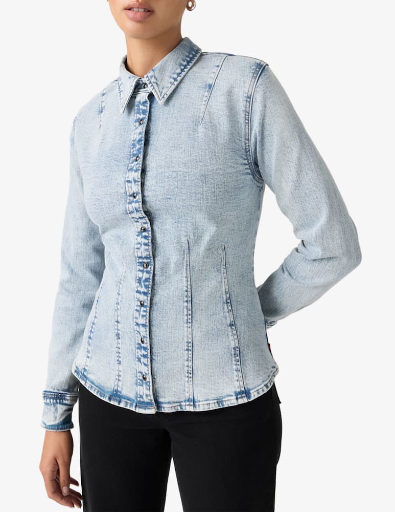 Levi's Denim shaped shirt - picture 1 Levi's Denim shaped shirt - picture 1