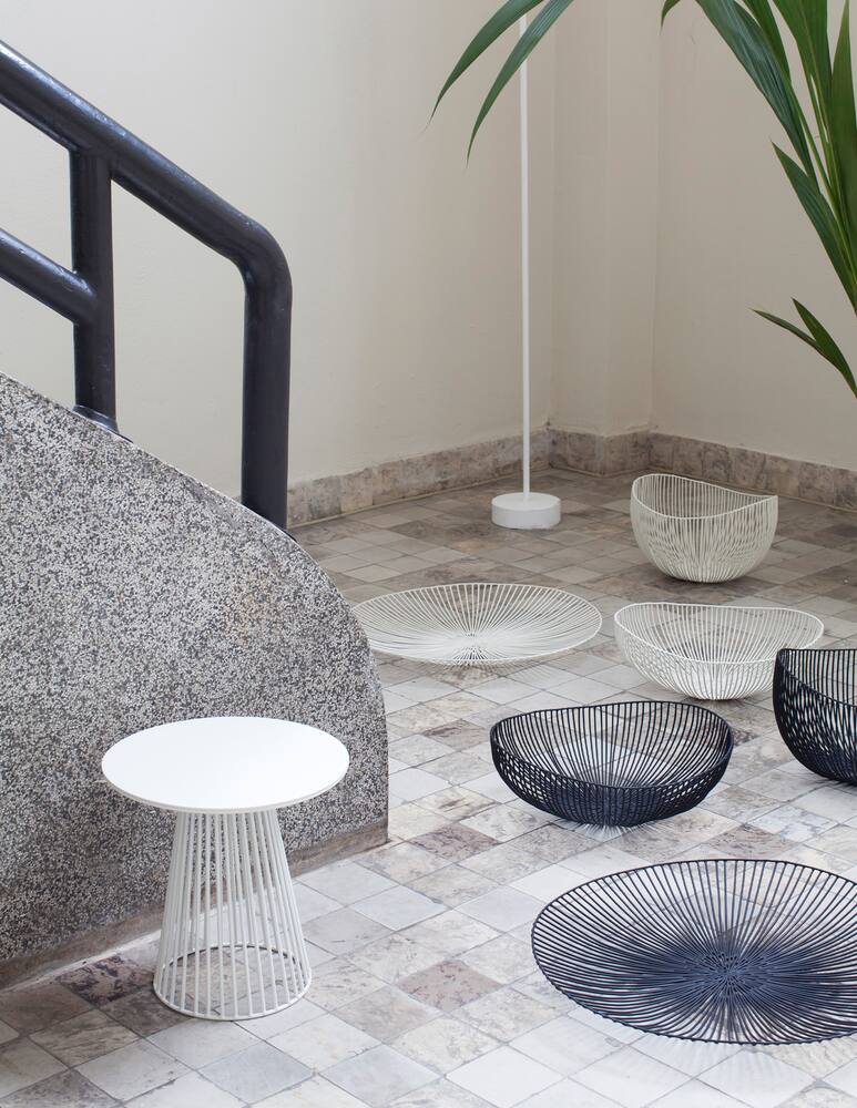 rinascente Serax Metal Sculptures by Antonino Sciortino Plateau Bas Edo - Blue