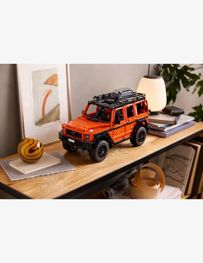 LEGO Technic Mercedes-Benz G 500 PROFESSIONAL Line - immagine 3 LEGO Technic Mercedes-Benz G 500 PROFESSIONAL Line - immagine 3