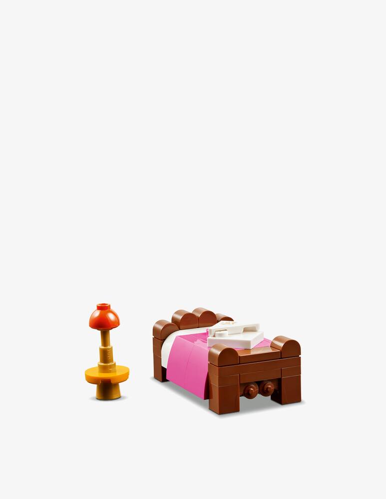 rinascente LEGO Friends Castle Bed and Breakfast