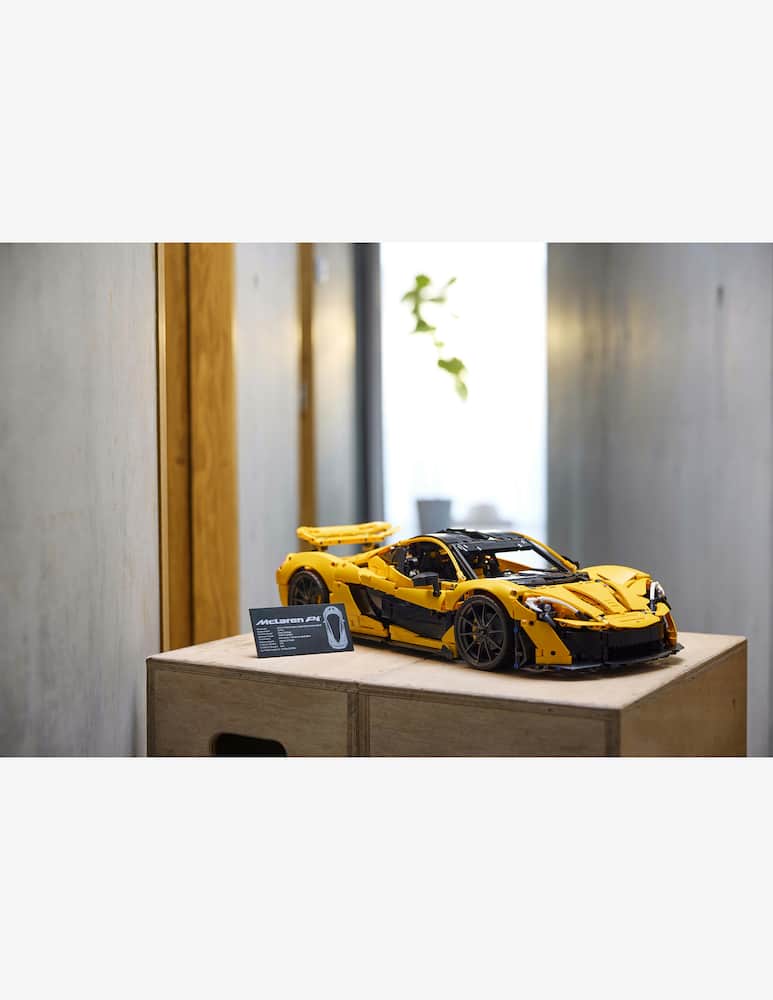 rinascente LEGO Technic McLaren P1™