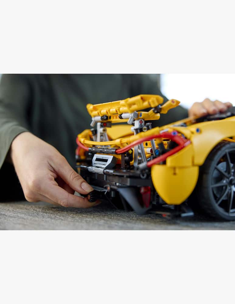 rinascente LEGO Technic McLaren P1™