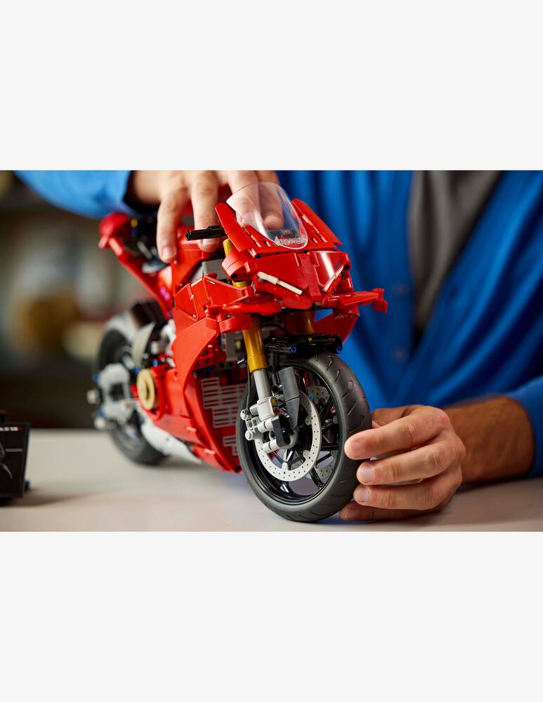 LEGO Technic Motocicletta Ducati Panigale V4 S - immagine 6
