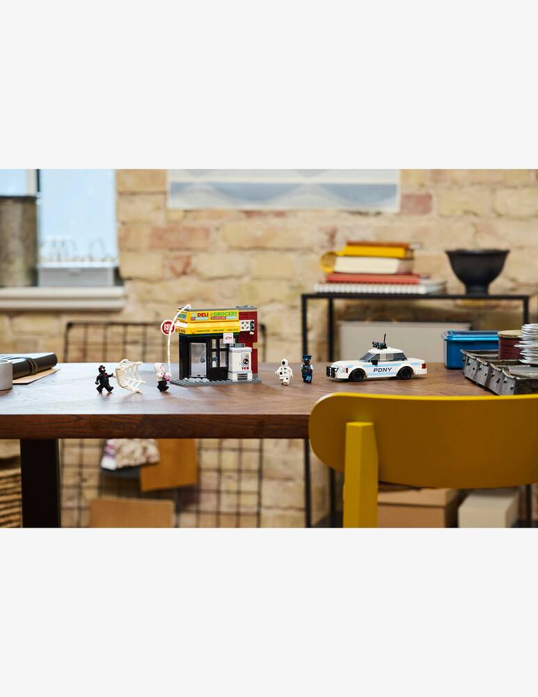 rinascente LEGO Super Heroes Marvel Spider-Verse: Miles Morales vs. The Spot