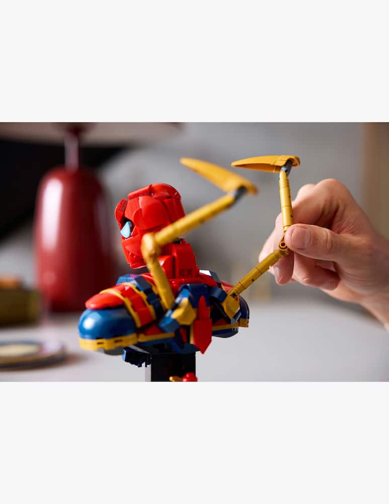 rinascente LEGO Iron Spider-Man Bust