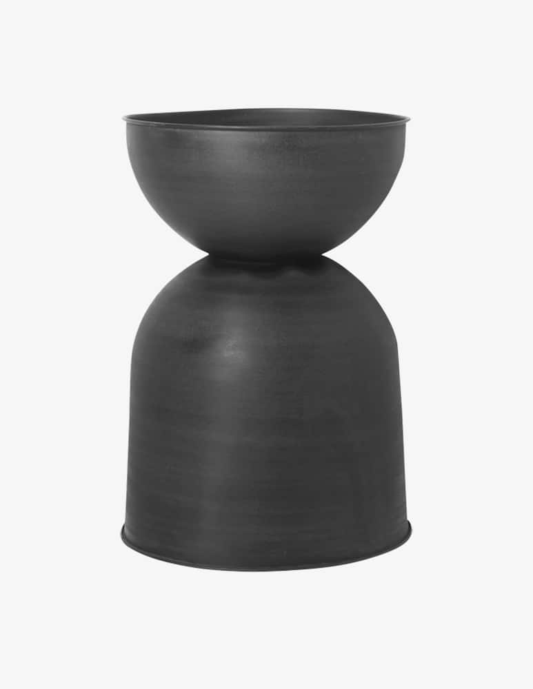 Ferm Living Vaso Hourglass Large - immagine 3 Ferm Living Vaso Hourglass Large - immagine 3