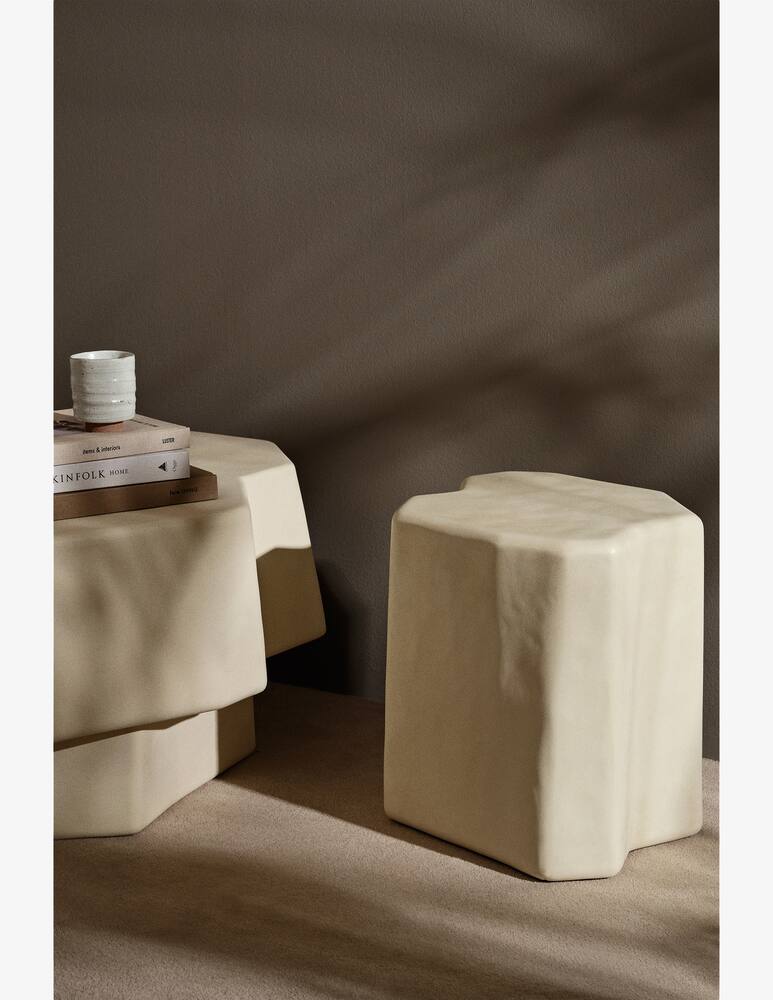 Ferm Living Staffa Stool Avorio - immagine 2 Ferm Living Staffa Stool Avorio - immagine 2
