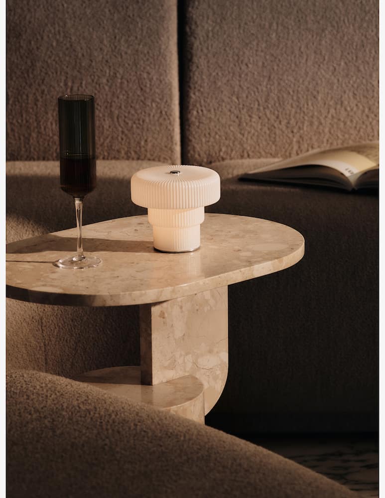 Ferm Living Lampada da tavolo Ripple Por - immagine 2