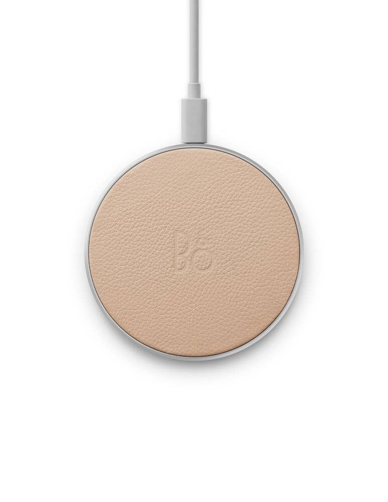 Bang & Olufsen Beoplay charging pad - picture 5 Bang & Olufsen Beoplay charging pad - picture 5
