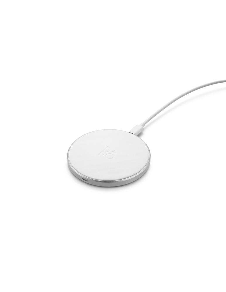 rinascente Bang & Olufsen Beoplay charging pad - white