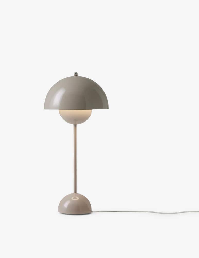 rinascente &Tradition Flowerpot VP3 Table Lamp