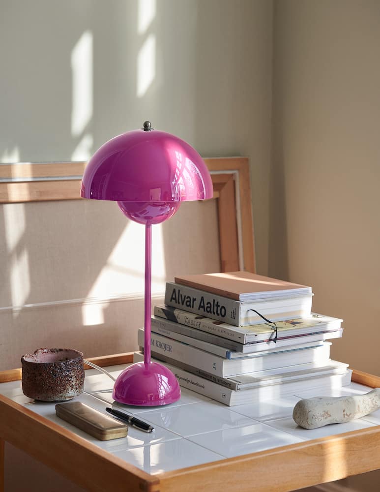 rinascente &Tradition Flowerpot VP3 Table Lamp