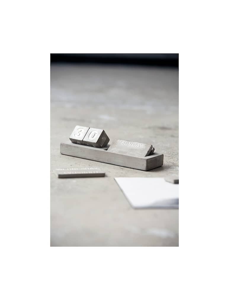 rinascente Monograph Calendar Eternity