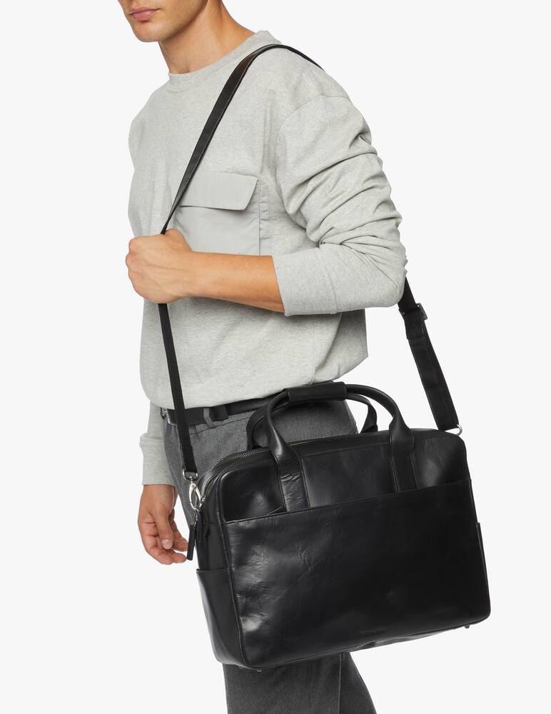 rinascente Royal Republiq Leather Hunter day bag - black
