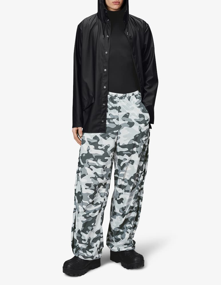 Rains Medium plain colour raincoat jacket - picture 2 Rains Medium plain colour raincoat jacket - picture 2