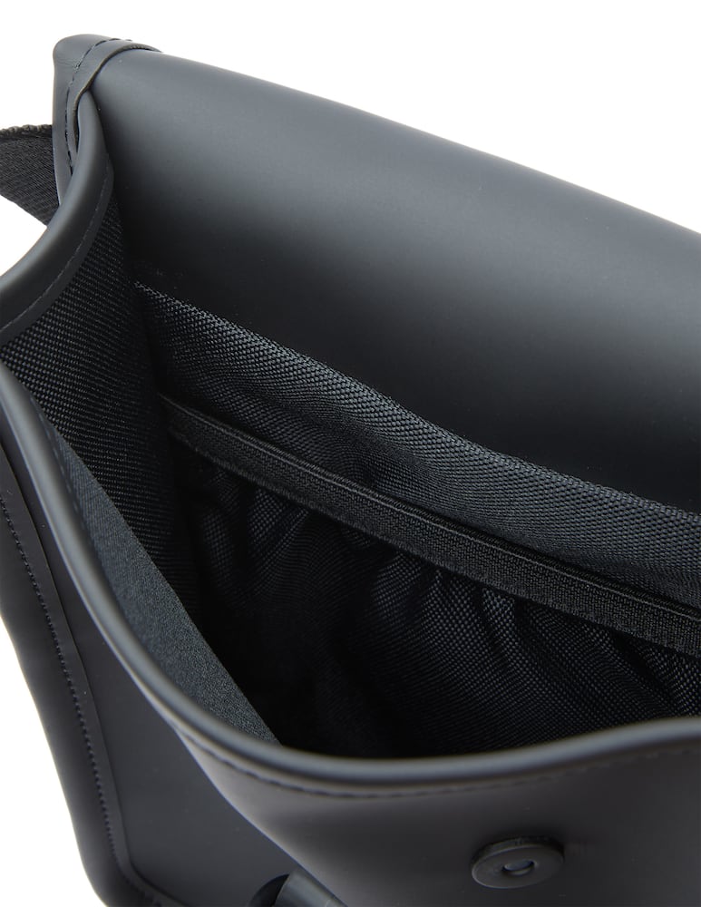 rinascente Rains Flightbag 