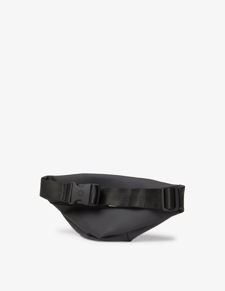 Rains Reflective baby waistbag - picture 3 Rains Reflective baby waistbag - picture 3