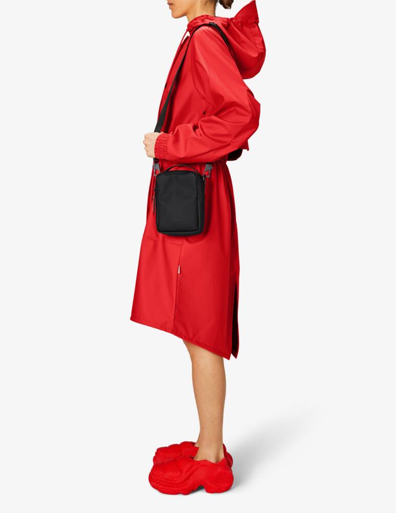 rinascente Rains Reporter box bag w3