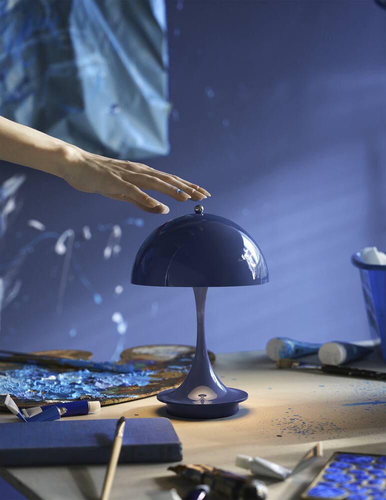 rinascente Louis Poulsen Panthella 160 Portable Lamp V3