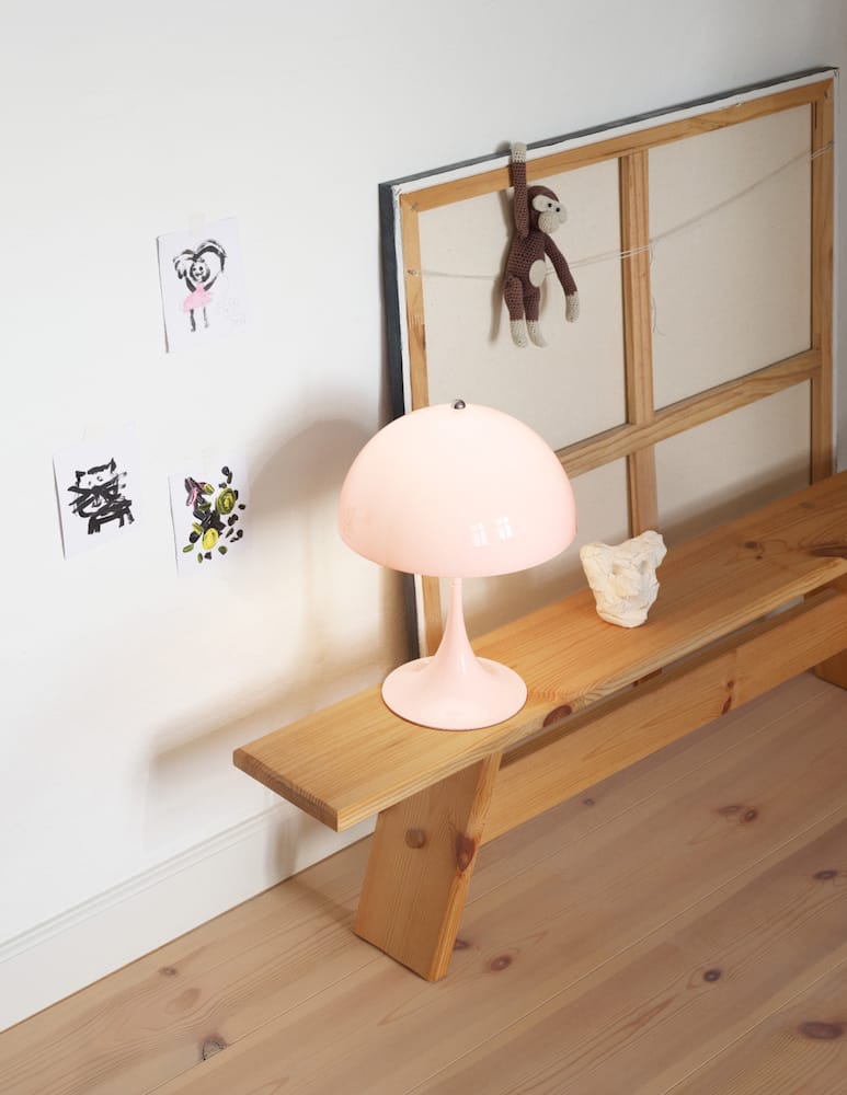 rinascente Louis Poulsen Panthella 250 Portable Lamp Opal Pale Rose