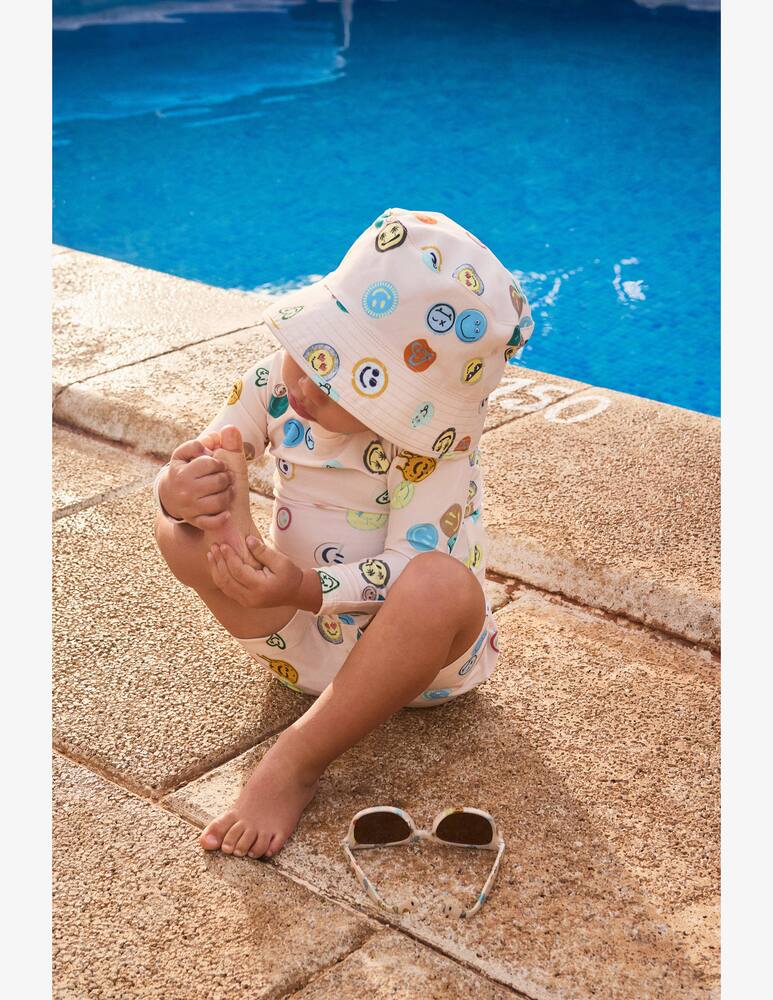 rinascente Molo Smiley sun hat