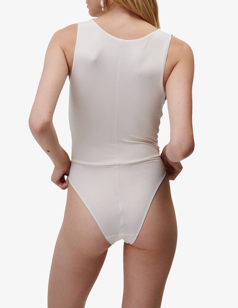 rinascente Undress Code Body Naked Instinct