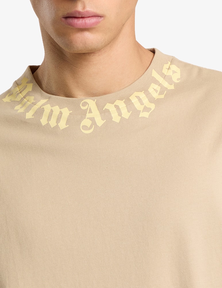 Palm Angels Neck logo regular t-shirt - picture 4 Palm Angels Neck logo regular t-shirt - picture 4
