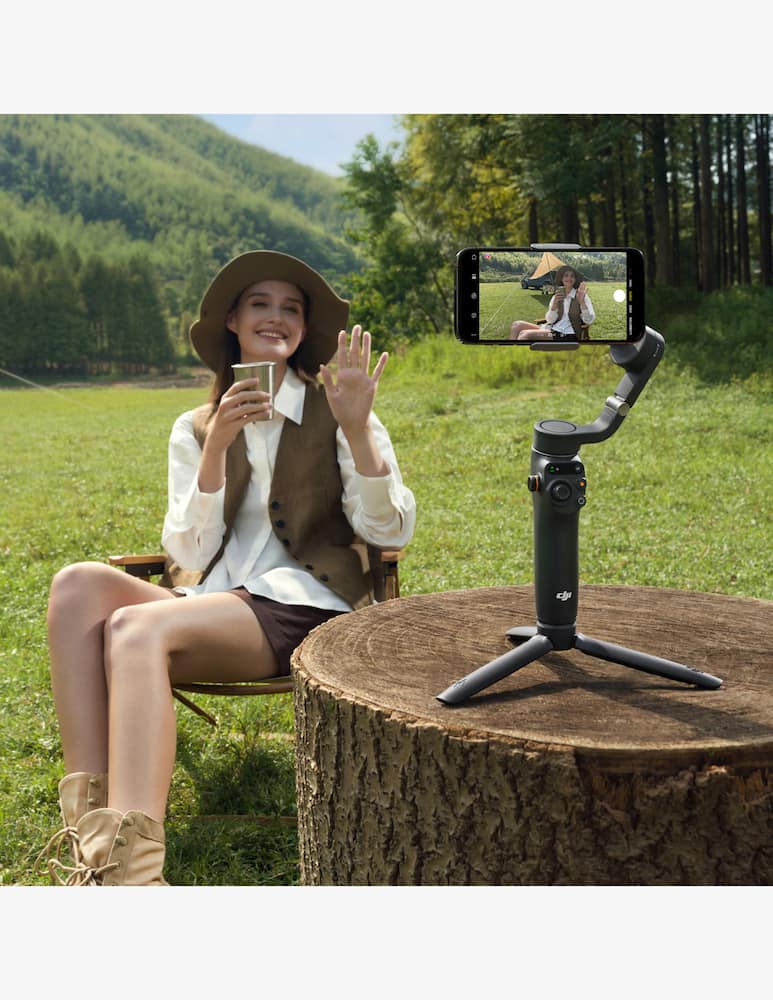 DJI Stabilizzatore per smartphone DJI Osmo Mobile 6 - immagine 6 DJI Stabilizzatore per smartphone DJI Osmo Mobile 6 - immagine 6