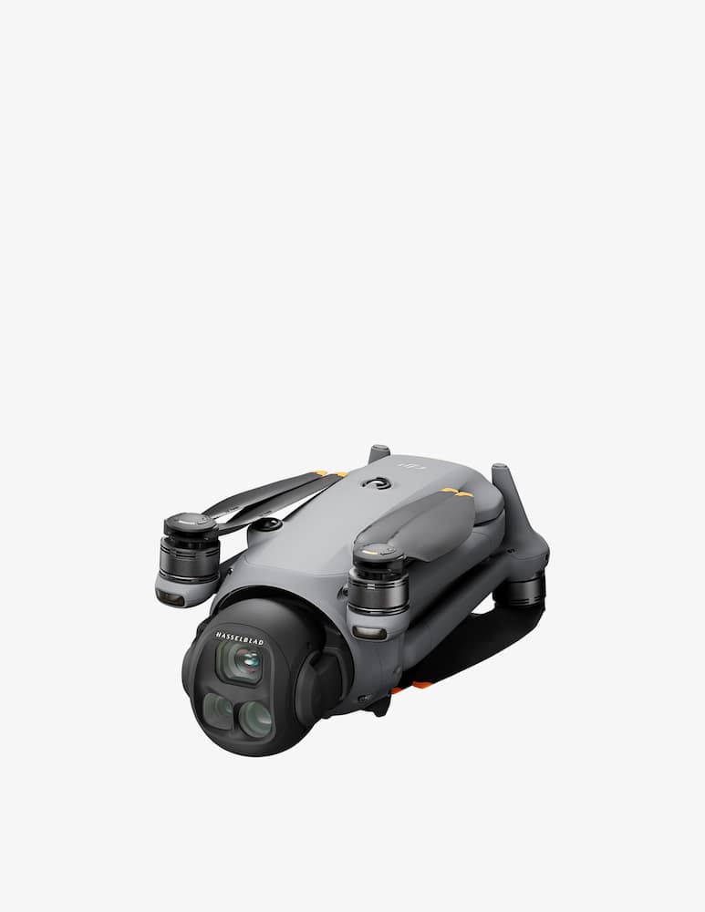DJI Drone DJI Mavic 4 Pro Fly More Combo (DJI RC 2) - immagine 3 DJI Drone DJI Mavic 4 Pro Fly More Combo (DJI RC 2) - immagine 3