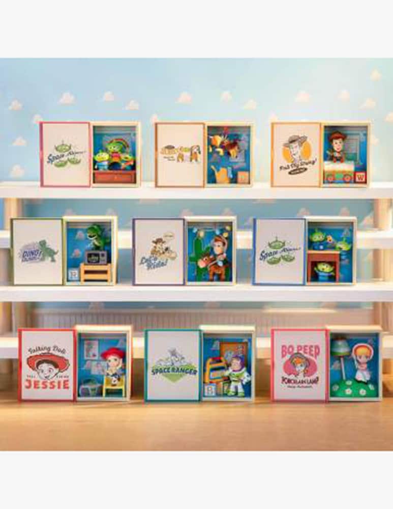 Pop Mart DISNEY Toy Story: Andy s Room Series Scene Sets - picture 2 Pop Mart DISNEY Toy Story: Andy s Room Series Scene Sets - picture 2