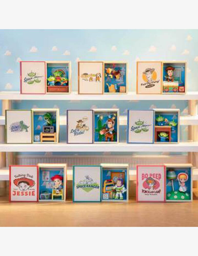 rinascente Pop Mart DISNEY Toy Story: Andy s Room Series Scene Sets