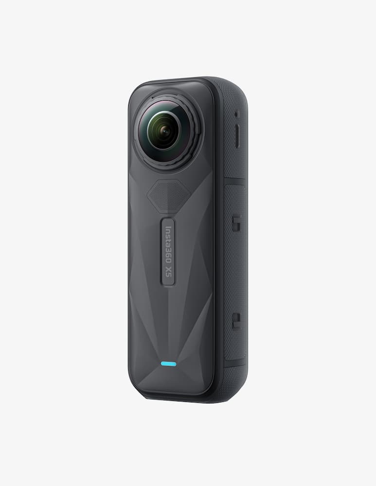 Insta360 Action camera Insta360 X5 - immagine 1 Insta360 Action camera Insta360 X5 - immagine 1