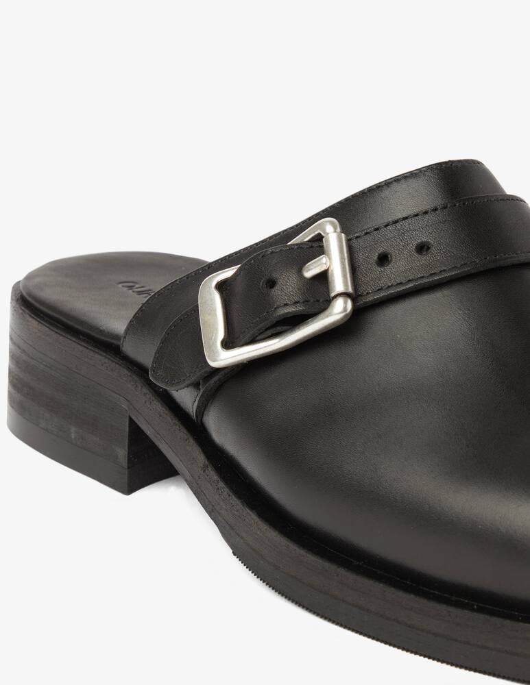 rinascente Our Legacy Camion mule