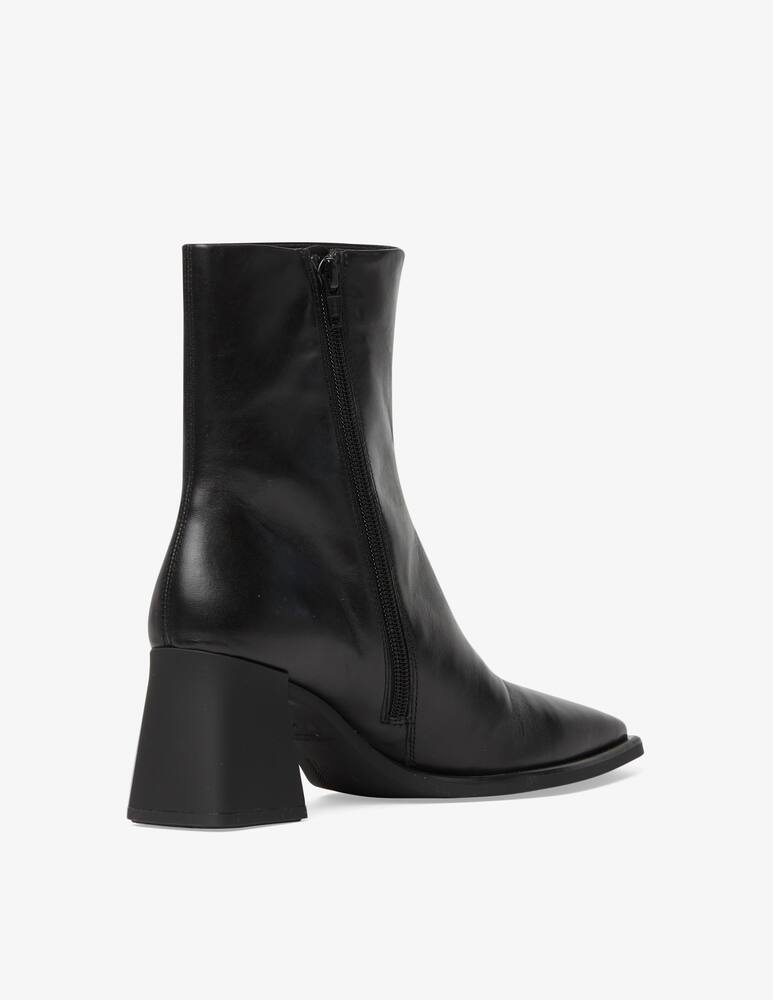 rinascente Vagabond Shoemakers Stivaletti con tacco scultura Hedda 