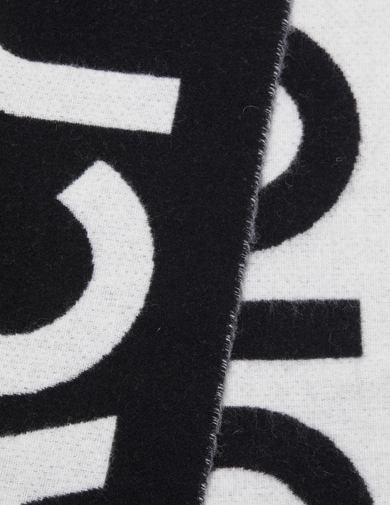 Acne Studios Sciarpa big logo - immagine 3 Acne Studios Sciarpa big logo - immagine 3