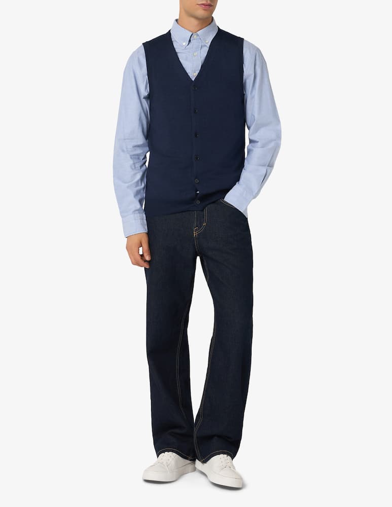 Gant Oxford shirt - picture 2 Gant Oxford shirt - picture 2
